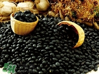 黑豆?jié){怎么做好喝?黑豆?jié){的功效與作用 黑豆?jié){怎么做好喝?黑豆?jié){的功效與作用