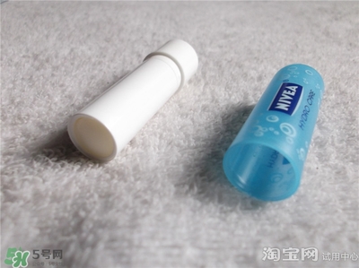 妮維雅唇膏和曼秀雷敦唇膏哪個(gè)好？妮維雅和曼秀雷敦對(duì)比