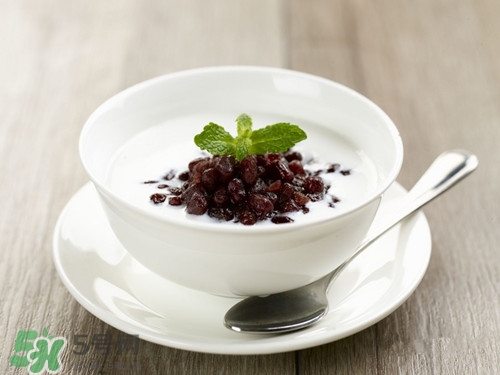 孕婦可不可以吃雙皮奶?孕婦吃雙皮奶好嗎 孕婦可不可以吃雙皮奶?孕婦吃雙皮奶好嗎