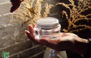 mos素顏霜多少錢？mos素顏霜多少錢多少錢一瓶？