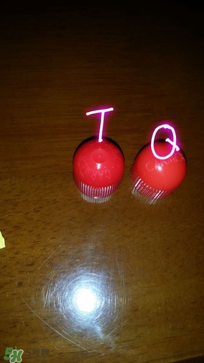 小蜜緹唇膏真假 小蜜緹潤(rùn)唇膏真假鑒別 小蜜緹唇膏真假 小蜜緹潤(rùn)唇膏真假鑒別