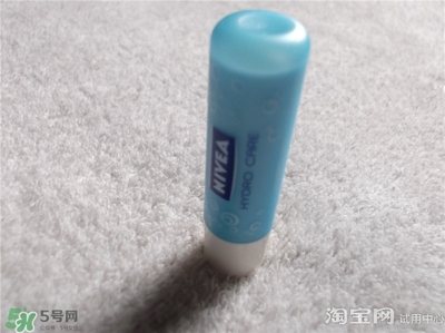 妮維雅唇膏和曼秀雷敦唇膏哪個(gè)好？妮維雅和曼秀雷敦對(duì)比