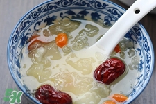 冬天可以吃銀耳湯嗎？銀耳適合什么季節(jié)吃？