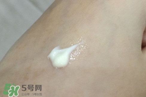 卡貝露奇跡馬油霜怎么樣?卡貝露奇跡馬油霜好用嗎? 卡貝露奇跡馬油霜怎么樣?卡貝露奇跡馬油霜好用嗎?