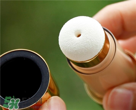 雅詩(shī)蘭黛氣墊粉底棒多少錢?雅詩(shī)蘭黛氣墊粉底棒專柜價(jià)格