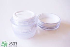 素顏霜有防曬功能嗎？素顏霜能防曬嗎？