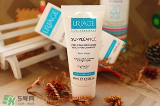 依泉和雅漾哪個好？依泉和雅漾噴霧哪個好？