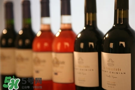 春節(jié)喝黃酒好嗎？春節(jié)喝黃酒的七大健康理由