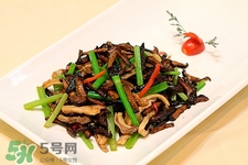 新鮮香菇的蒂可以吃嗎?香菇蒂的功效與作用 新鮮香菇的蒂可以吃嗎?香菇蒂的功效與作用