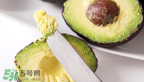 牛油果的皮可以吃嗎?牛油果皮的功效與作用 牛油果的皮可以吃嗎?牛油果皮的功效與作用