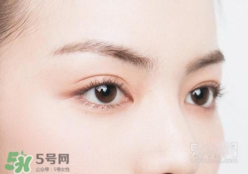 掉眉毛是怎么回事？掉眉毛還會長嗎？