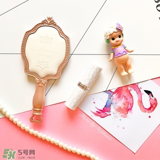 雅頓唇膏保質(zhì)期怎么看？雅頓唇膏保質(zhì)期