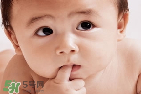 寶寶發(fā)燒怎么按摩？寶寶發(fā)燒按摩穴位有效退燒