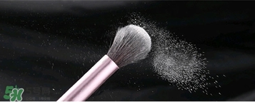 laura羅拉散粉分色號(hào)嗎？羅拉散粉試色