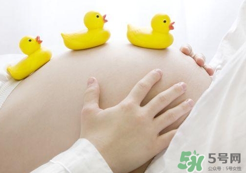孕婦肚皮癢擦什么好?孕婦肚皮癢擦什么止癢? 孕婦肚皮癢擦什么好?孕婦肚皮癢擦什么止癢?