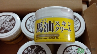 北海道馬油能擦臉嗎？loshi馬油可以涂臉嗎