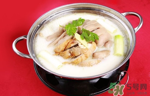 狗肉可以和白蘿卜一起吃嗎?一起吃好嗎 狗肉可以和白蘿卜一起吃嗎?一起吃好嗎