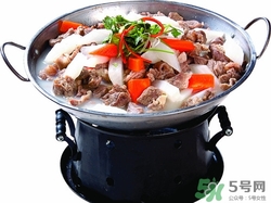 狗肉可以和白蘿卜一起吃嗎?一起吃好嗎 狗肉可以和白蘿卜一起吃嗎?一起吃好嗎