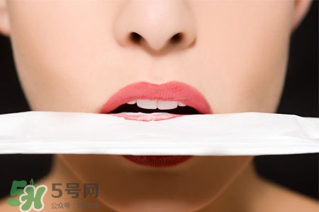 上火嘴角為什么會(huì)爛？上火嘴角爛了怎么辦？