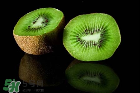 獼猴桃吃多久才能美白？獼猴桃美白吃多久有效果？