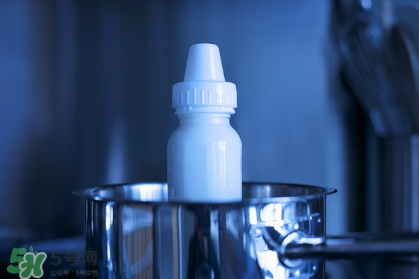 奶瓶可以用洗潔精洗嗎?發(fā)霉的奶瓶用什么清洗? 奶瓶可以用洗潔精洗嗎?發(fā)霉的奶瓶用什么清洗?