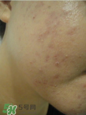 碧柔卸妝乳怎么用？碧柔卸妝乳使用方法