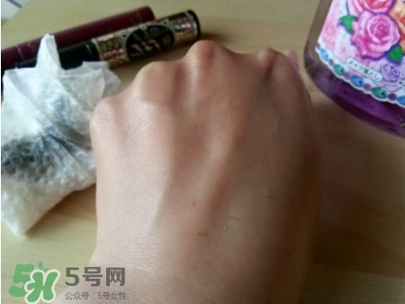 Biroe碧柔卸妝油怎么樣？碧柔卸妝油使用方法