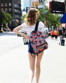 女雙肩包什么牌子的好？女雙肩包哪個牌子好看？