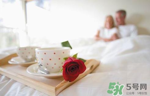 月子期間牙齒松動怎么辦?月子期間牙齒松動吃什么好 月子期間牙齒松動怎么辦?月子期間牙齒松動吃什么好