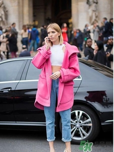 女生過年穿什么衣服？女生過年穿衣搭配