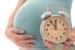預(yù)產(chǎn)期推遲是什么原因?預(yù)產(chǎn)期推遲一個(gè)星期還沒(méi)生怎么辦