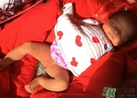 新生兒多少天可以曬太陽(yáng)?新生兒多久能曬太陽(yáng)? 新生兒多少天可以曬太陽(yáng)?新生兒多久能曬太陽(yáng)?