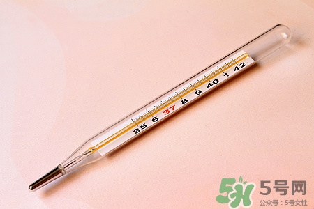 孩子半夜發(fā)燒家里沒藥怎么辦?半夜發(fā)燒怎么退燒 孩子半夜發(fā)燒家里沒藥怎么辦?半夜發(fā)燒怎么退燒