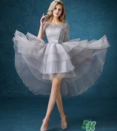 年會(huì)要穿禮服嗎？年會(huì)禮服搭配