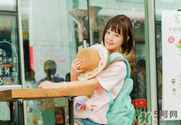 埋線雙眼皮需要拆線嗎？埋線雙眼皮怎么拆線