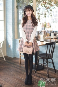 年會女生穿什么？女生年會穿衣搭配