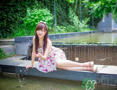 眼線(xiàn)發(fā)藍(lán)的原因_眼線(xiàn)發(fā)藍(lán)怎么辦