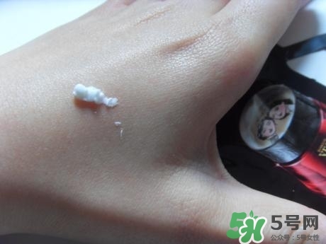 雙妹粉嫩膏怎么用？雙妹粉嫩膏使用方法