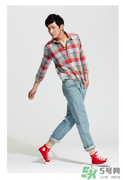 春節(jié)男生穿什么鞋子？過年男生穿什么鞋子？