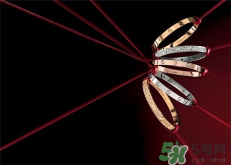 卡地亞手鐲怎么打開(kāi)?卡地亞手鐲怎么戴? 卡地亞手鐲怎么打開(kāi)?卡地亞手鐲怎么戴?