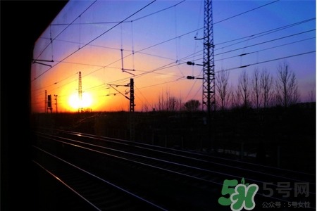 霧霾會影響高鐵嗎？霧霾天高鐵正常發(fā)車嗎？