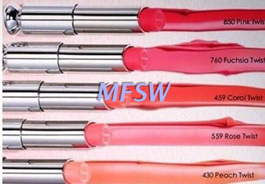 dior2017夾心雙色超模唇膏色號(hào) 迪奧夾心雙色超模唇膏試色 dior2017夾心雙色超模唇膏色號(hào) 迪奧夾心雙色超模唇膏試色