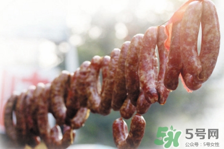 臘肉淹多長(zhǎng)時(shí)間能吃？臘肉曬多久可以吃？