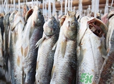 臘魚發(fā)霉了還能吃嗎?臘魚長毛了可以吃嗎? 臘魚發(fā)霉了還能吃嗎?臘魚長毛了可以吃嗎?