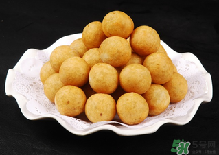 紅薯丸子用面粉還是用糯米粉？紅薯丸子用什么面粉？