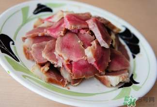 腌咸肉一斤肉放多少鹽？腌咸肉一斤肉放鹽比例