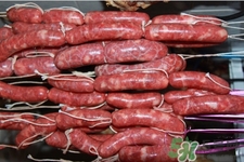 灌香腸一斤肉放多少鹽？10斤肉灌香腸放多少鹽？