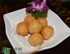 炸丸子油起泡沫怎么辦?炸東西時(shí)油起沫咋回事? 炸丸子油起泡沫怎么辦?炸東西時(shí)油起沫咋回事?