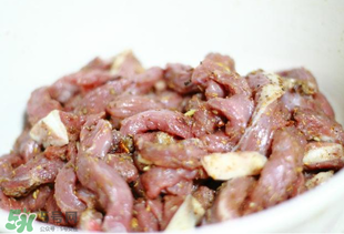 腌牛肉用什么粉？腌牛肉用什么料？