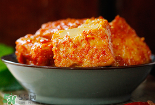 豆腐乳長白毛能吃嗎？豆腐乳長白毛怎么回事？